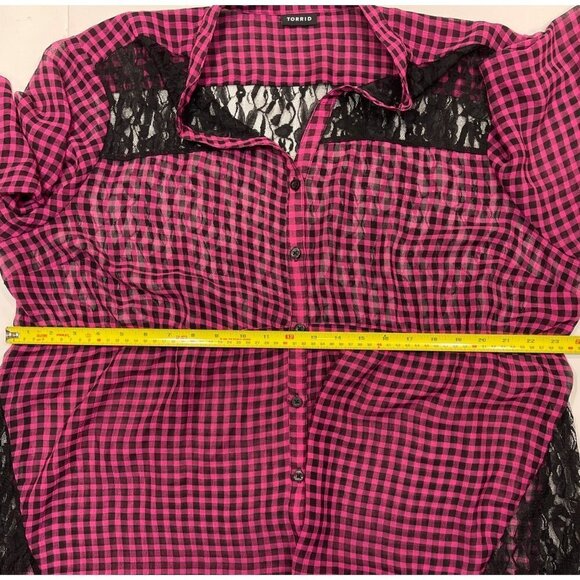 TORRID Women's Loose Button-Up Top Bust 52" Pink Black Plaid Lace Hi-Lo Hem EUC - Picture 12 of 15